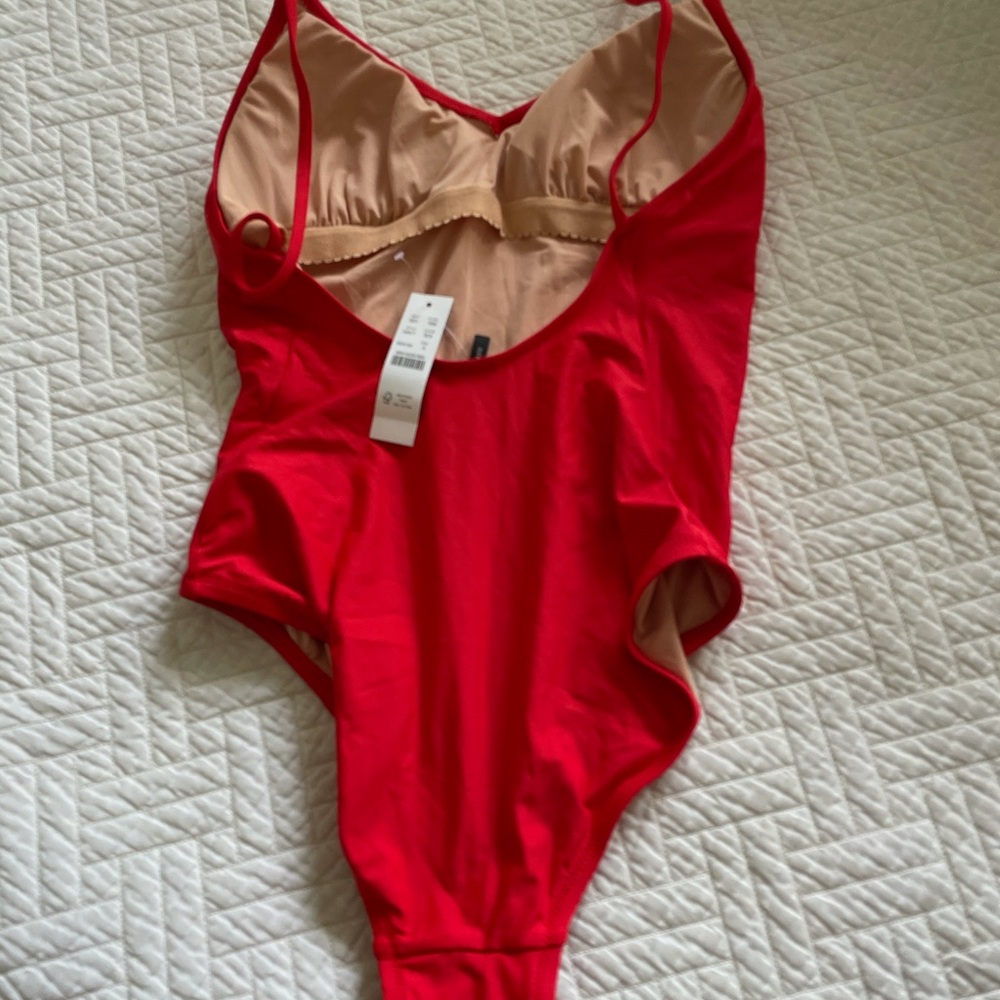 J. crew women’s red one piece swimsuit - Picture 4 of 5